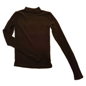 Ribbed Knit Turtleneck